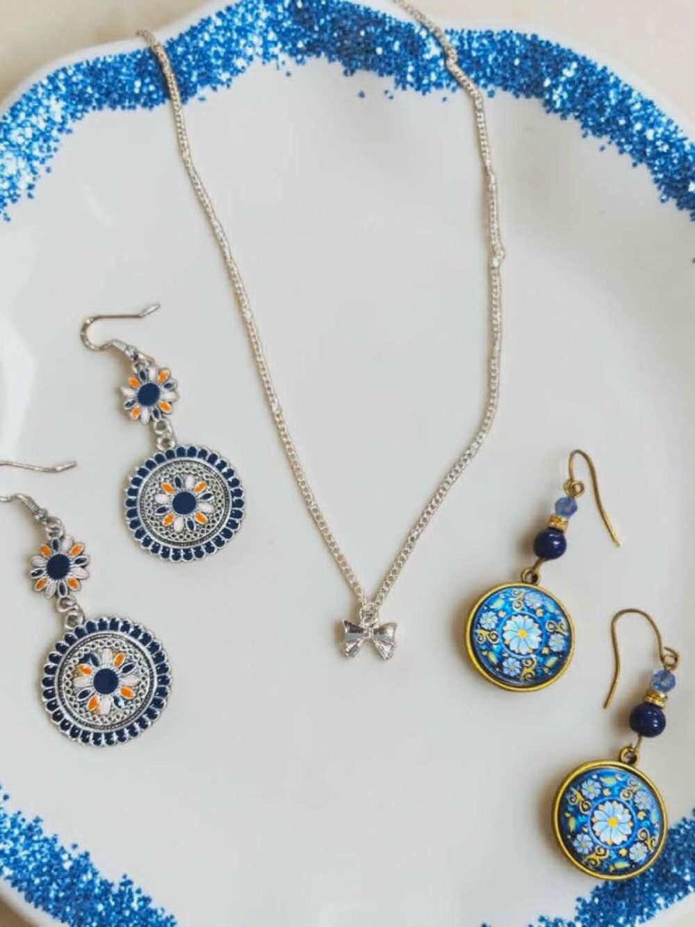 Navy Blue Earring And Silver Bow Necklace Set